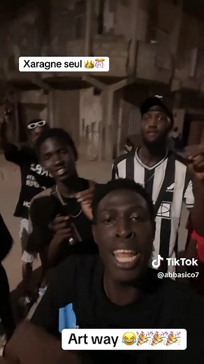 @parcellesvabien1_26 @délé.jr Le Pro⚽ @Faya_Sico ❤️🎶 art 😂❤️@Lutte Sénégal 🇸🇳🇸🇳