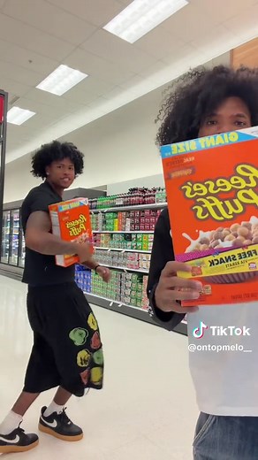 Ontopmelo TikTok — Kinigradeon Late Night Trollin' Clips