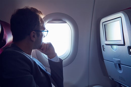 What is ‘Birdcaging’ on Airplanes? Experts Weigh in on Whether It’s Real