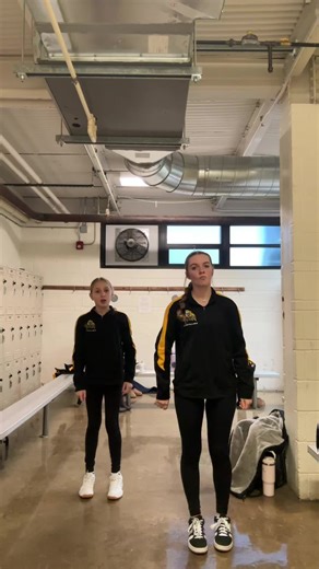 vivvvvv 😛 #fyp #makemefamous #dance #viral