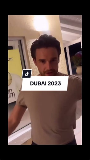 At this time 3 years ago Liam went to Dubai with his girlfriend to go to some red carpet events. He looked stunning ❤️‍🔥 Here’s some photos and clips from his stay. 💛 #RememberingLiam #LiamPayne #Dubai #HonouringLiam #LiamPayneInterview