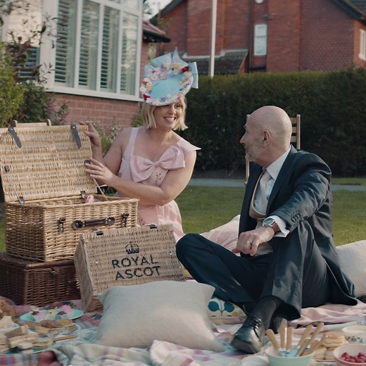 There’s picnic season, and then there’s Royal Ascot picnic season! 🙌 Be ready to celebrate with picnics, afternoon teas and cocktail picnics available to be delivered to your door! Order now 👉 https://shopascot.com/collections/food-hampers | Ascot Racecourse