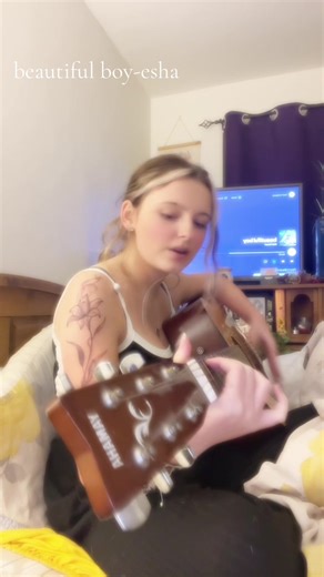 beautiful boy-esha #guitarcover #guitartok