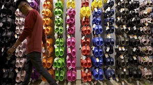 Crocs to outsource manufacturing of clogs, other footwear
