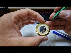 Hand-cut lead-crystal clock