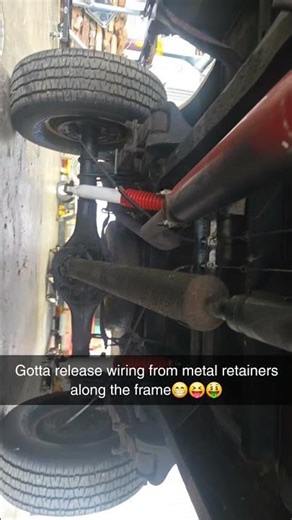 bout time to reroute the new American Autowire Harness now!!😁😝