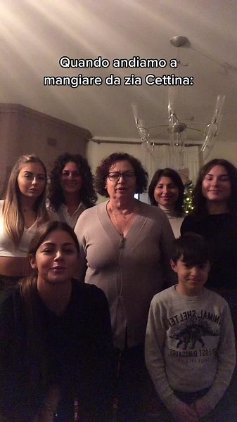 Fun Indoor Photo Session with Friends and Family