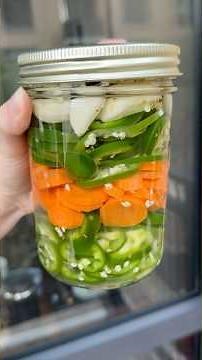 Best 5-minute pickled jalapeños and carrots 😍