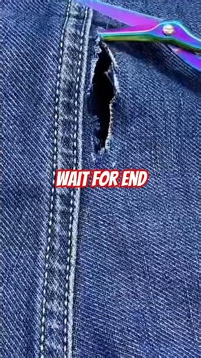 "Jeans का फटा हिस्सा मिनटों में ठीक करें | Easy Fabric Repair Trick 🔥✂️#shortvideo#viralshort