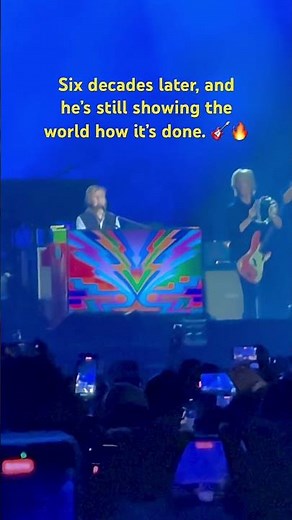 Paul McCartney – Live in San Antonio | A Night of Beatles Magic 🎸 #Shorts
