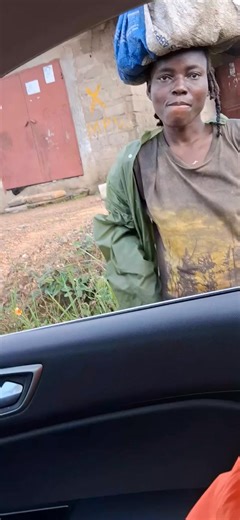 17K views · 519 reactions | Yekeh the way she pronounce The name I just felt la you ooo. I have to replay before I got clear understanding that she was referring to someone else. Moral lesson. Understand something before you conclude | Sarofina Toè | Facebook