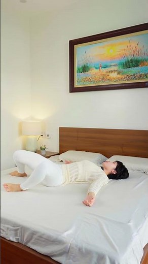 5-Minute Relaxing Yoga – Helps You Sleep Soundly and Relieve Stress Every Night | Hoang Uyen Yoga