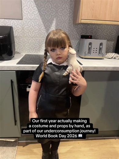 World Book Day 2026 #wednesdayaddams #worldbookday #homemadecostume #underconsumption #minimalism