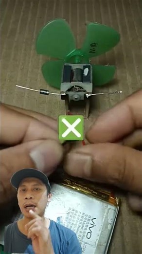 One-Way Current Protection Using a Diode #experiment #tech #dcmotor #miniproject