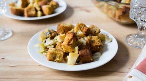 Vegetarian-Friendly Cornbread Stuffing Recipe - Tasting Table