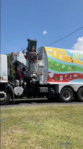 Red Lid Trash Day! Side-Loader Garbage Truck.