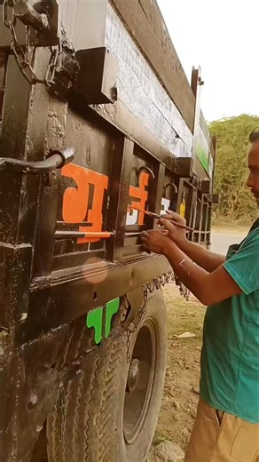 Sagar arts on Instagram: "गुर्जर, लेटर राइटिंग करते हुए #painter"