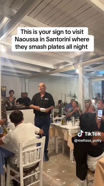 Experience OPA: The Plate-Smashing Tradition in Santorini