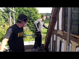 Blast cleaning an old timber framed building and repairing the oak