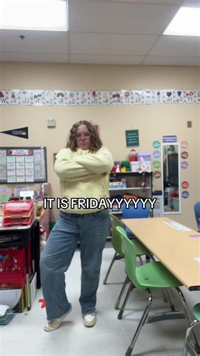 I neeeeeded Friday soo bad so TGIF!!!💛🌟 #Friday #TeacherLife #TeachersOfTikTok #TikTokTeachers #TeachersOfTikTok