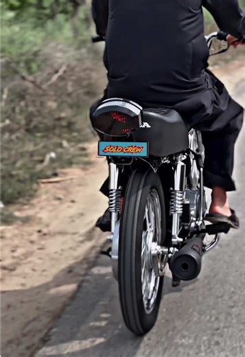 Lyrics Breakdown of a Trending Song