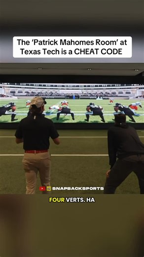 Snapback Sports on Instagram: "Texas Tech has the only full field VR simulator in CFB 🔥"