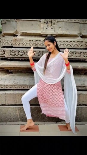 🔥 One Girl – Unlimited Mass 💥 | Trending Dance Shorts#dance#viralshorts#trendingnow