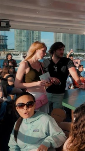 Miami Bayside Boat Tour adventure (Sightseeing Cruise) 🚢 🌊