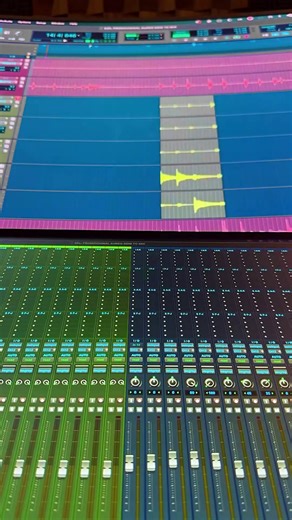 Avid on Instagram: "🎵 Basic editing in Pro Tools 📷 @helismardesousa ▶️ avid.com/pro-tools #makingmusic #musicproduction #newmusic #newproject #protools #musicediting #avidprotools #avid #daw #avidcreator"