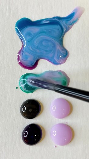 Creating a Beautiful Marbled Effect with Colors