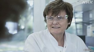 “革新的”研究成果がコロナワクチン開発に 女性科学者の思い | NHKニュース