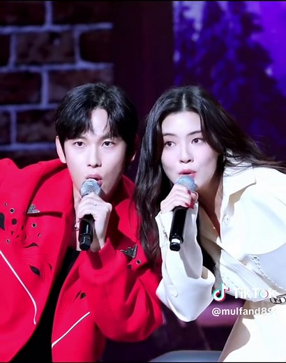 Lee Sun Bin and Im Siwan Sweet Scene in Boyhood Kdrama