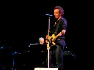 Bruce Springsteen ~ Racing In the Street (8-30-08)