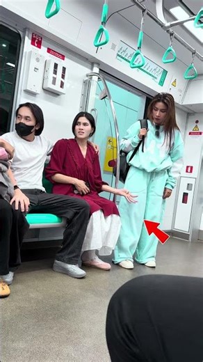 NY - Train Signals and the Rescue #hoany #kindness #respect