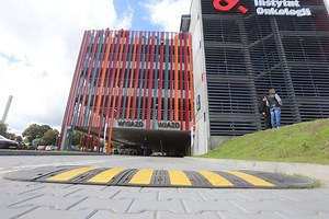 Gliwice. Wielopoziomowy parking przy Instytucie Onkologii - jak z niego skorzystać, jak dojechać i ile to kosztuje?