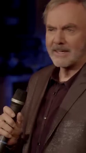 Throwback to when Neil returned to Erasmus Hall High School for a special live performance! ~ Team Neil #NeilDiamond #SomethingBlue | Neil Diamond