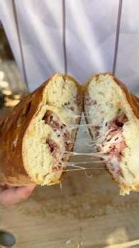 THE BEST WAY TO PUT ON CALABRESE SAUSAGE! #shorts