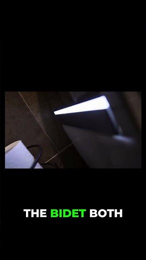 Controls & Display: Why This Smart Toilet is SO Convenient! 🤩