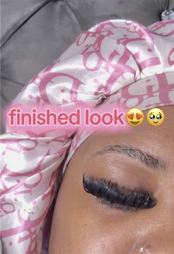 Bottom Lash Cluster Tutorial for Stunning Eyes