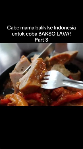 Mukbang Bakso Lava: Orang Luar Coba Bakso Pedas Jumbo Part 3