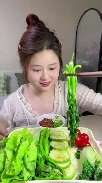 35-year-old women with fleshy body | One-meal-per-day Buddha-style weight loss challenge on the