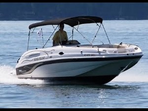 Chaparral 232 SUNESTA DECK BOAT with 7.4L MPI