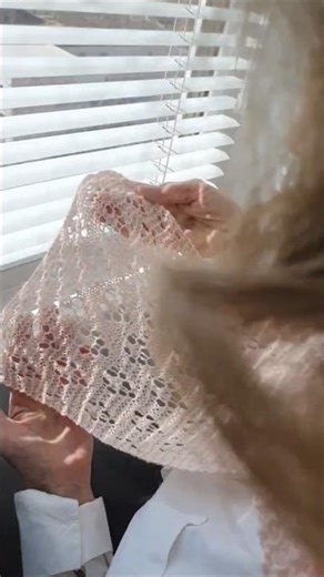 Lace Flowers Scarf #knitwithme