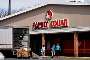 Dollar Tree Mulls Sale of Family Dollar