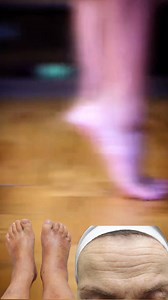 Swelling in Foot And Forehead Wrinkles | Healing Therapy