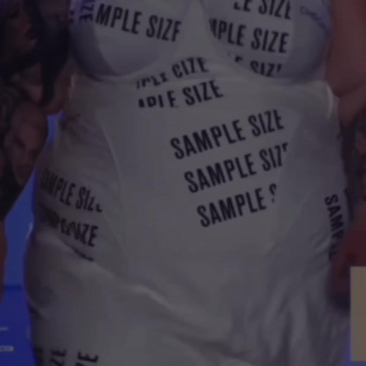 Iconic 90s Model Fashion and Trends