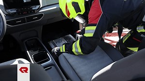 1.8K views · 39 reactions |  Sometimes it is not possible for the RFC battery extinguishing system to penetrate the underside of an electric car.  Watch the video to find out how you can use the battery extinguishing system in the interior as an alternative. Find all information about the RFC Battery extinguishing system on  https://bit.ly/3VeQP1I | Rosenbauer Group | Facebook