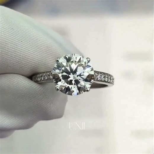 3.20TCW 3CT Round Lab Grown Diamond Engagement Ring | IGI DEF VVS–VS Pavé Channel