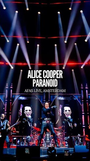 Alice Cooper - Paranoid (Ozzy Osbourne) | AFAS Live, Amsterdam