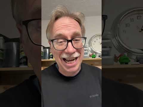 Turning My 1999 iMac G3 Into A Neon Time Machine